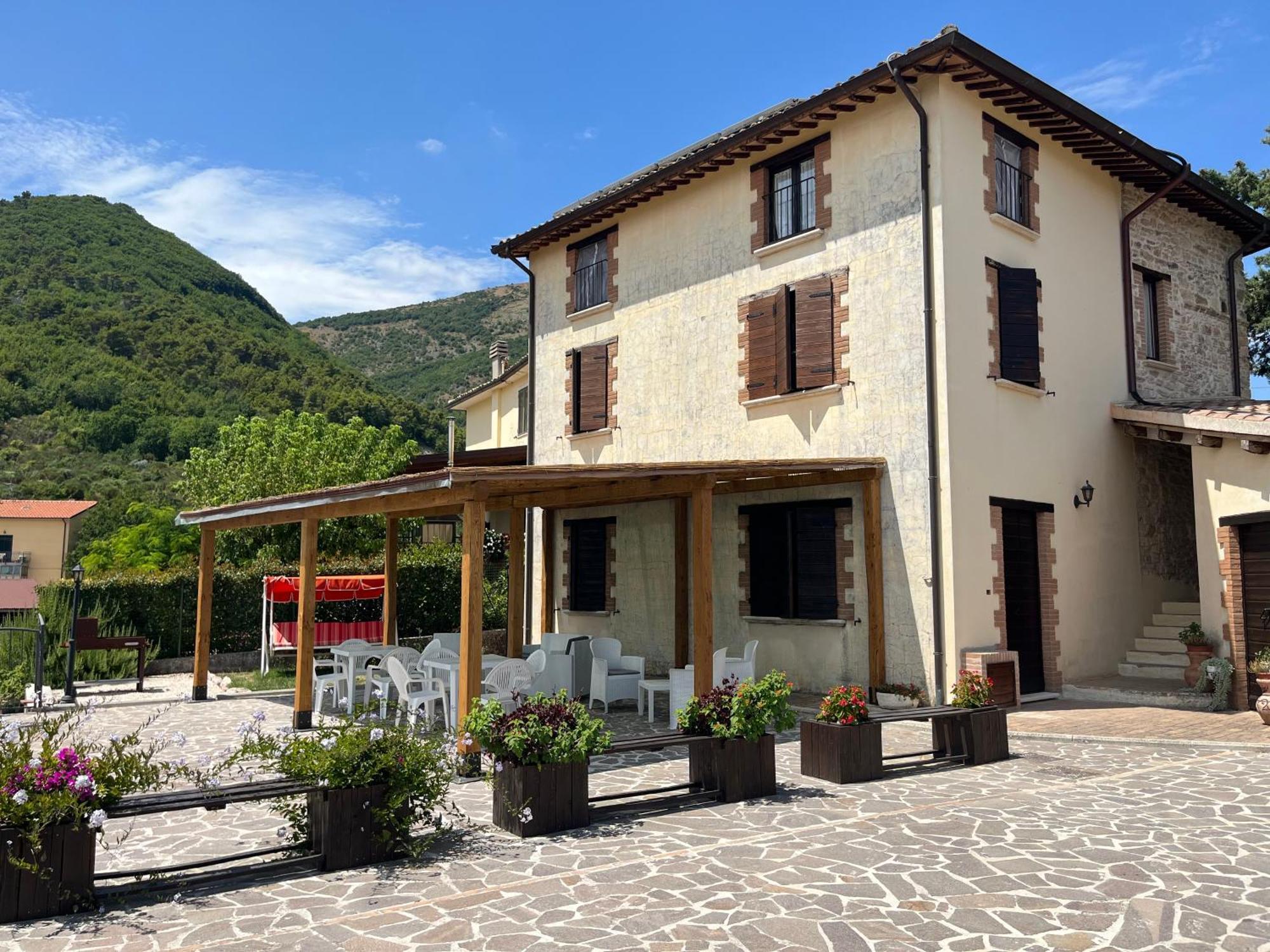 Casa Vacanze Vecchio Frantoio Residenza Moraiolo Spoleto Exteriör bild
